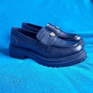 Women's Chunky Black Loafers by American Eagle Outfitters Size 8